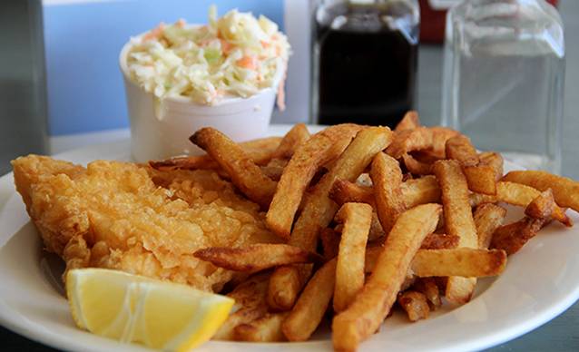 Caribbean Cuisine Restaurant & Lounge | restaurant | 7310 Torbram Rd, Mississauga, ON L4T 3X2, Canada | 9056710900 OR +1 905-671-0900