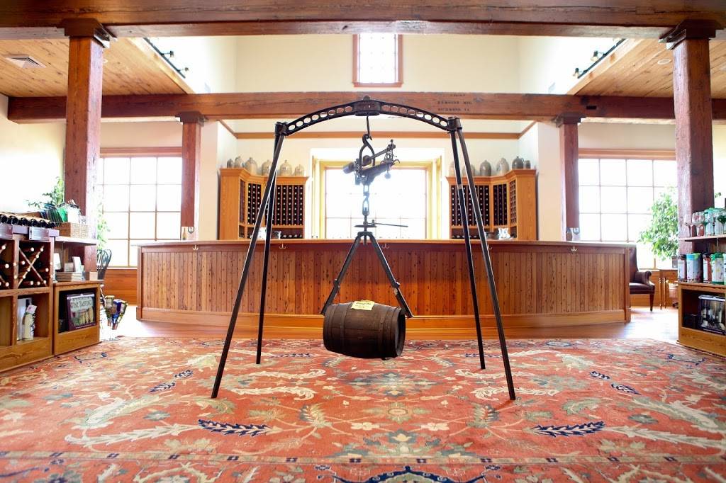 New Kent Winery | restaurant | 8400 Old Church Rd, New Kent, VA 23124, USA | 8049328240 OR +1 804-932-8240