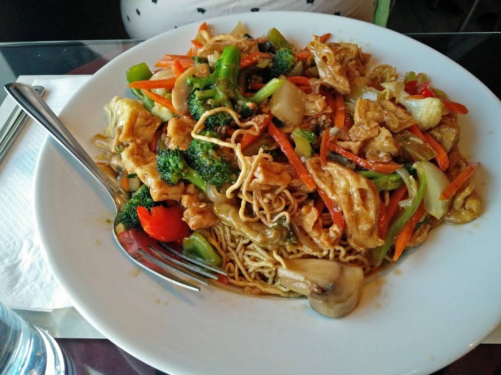 Ha Noi Pho | restaurant | 4312 Innes Rd #1, Orléans, ON K4A 5E6, Canada | 6135901000 OR +1 613-590-1000