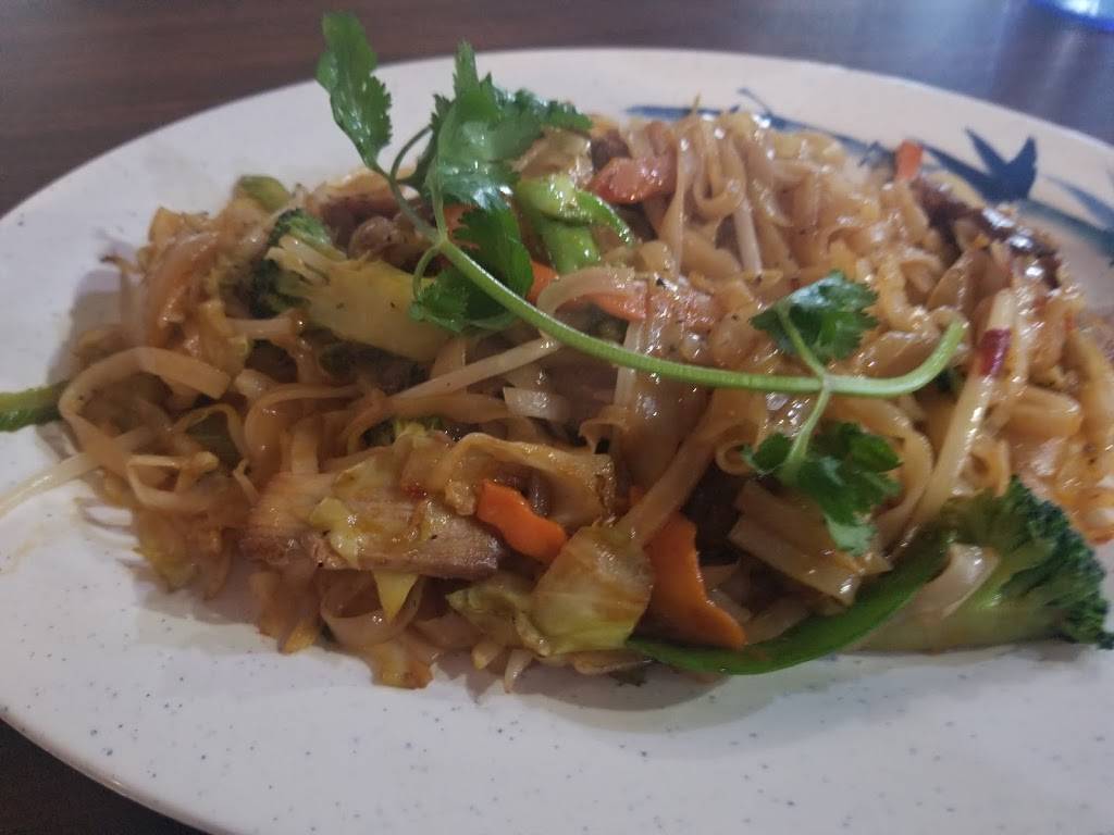 Pho V | restaurant | 2956 W Division St, St Cloud, MN 56301, USA | 3205577712 OR +1 320-557-7712