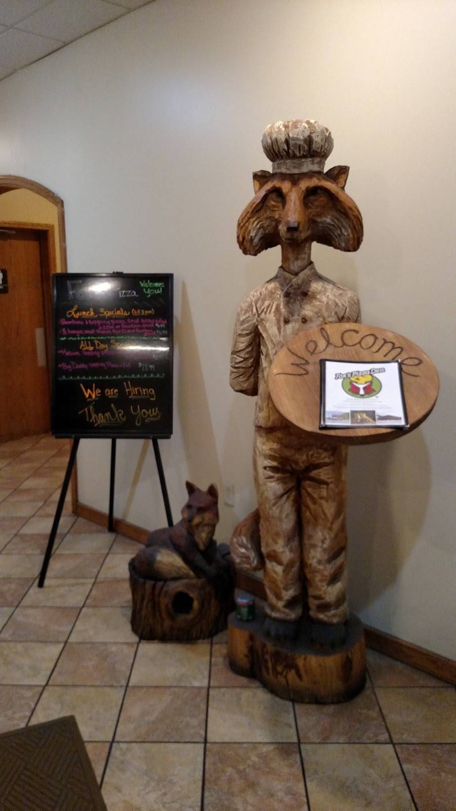 Foxs Pizza Den | restaurant | 144 N Broad St, Ridgway, PA 15853, USA | 8147762189 OR +1 814-776-2189