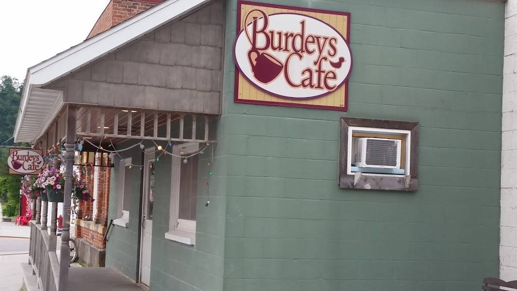 Burdeys Cafe | restaurant | 417 Mill St, Peterson, MN 55962, USA | 5078752424 OR +1 507-875-2424