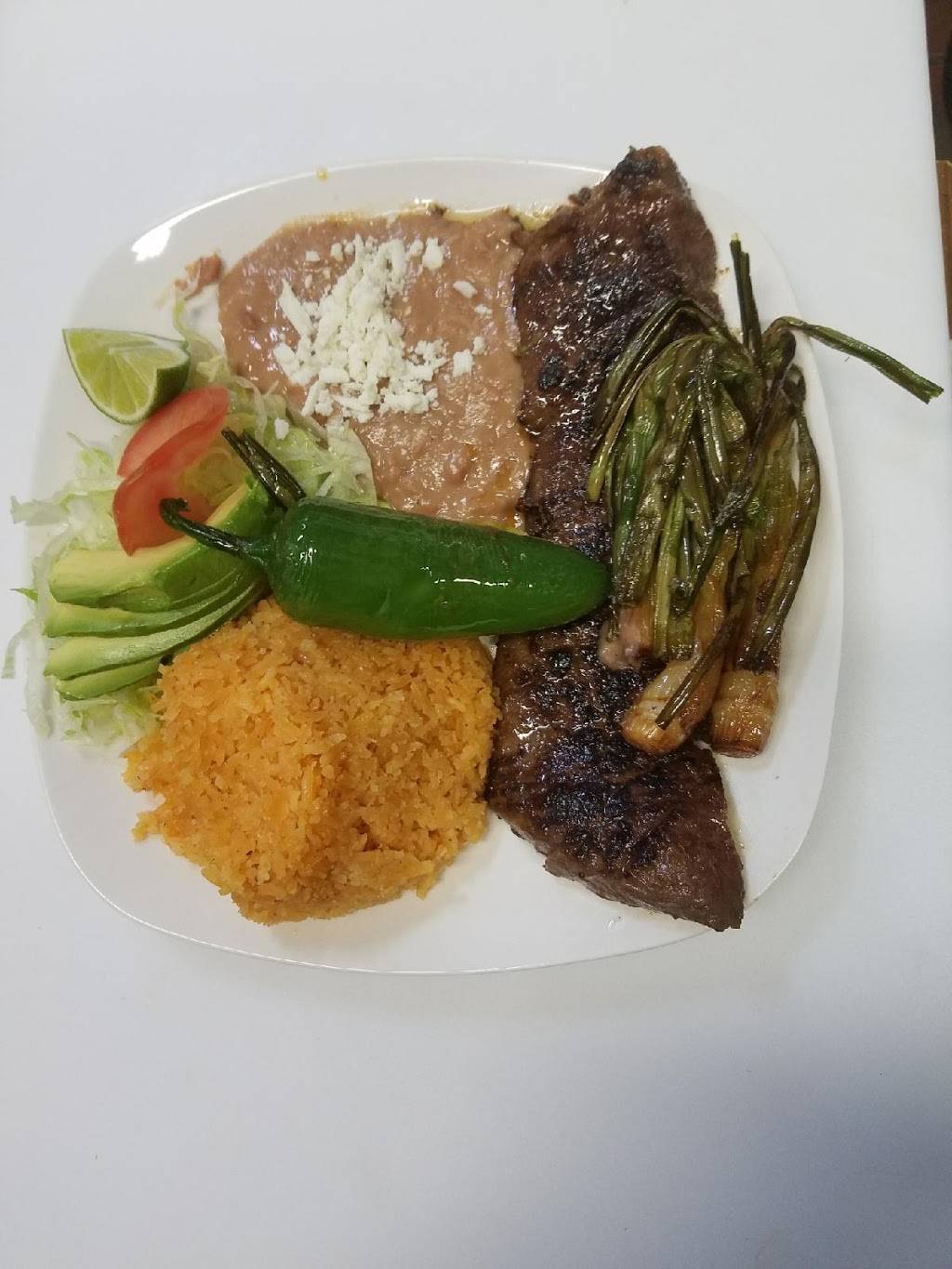 Tacos El Tio | restaurant | 3734 W Grand Ave, Chicago, IL 60651, USA | 7737724899 OR +1 773-772-4899