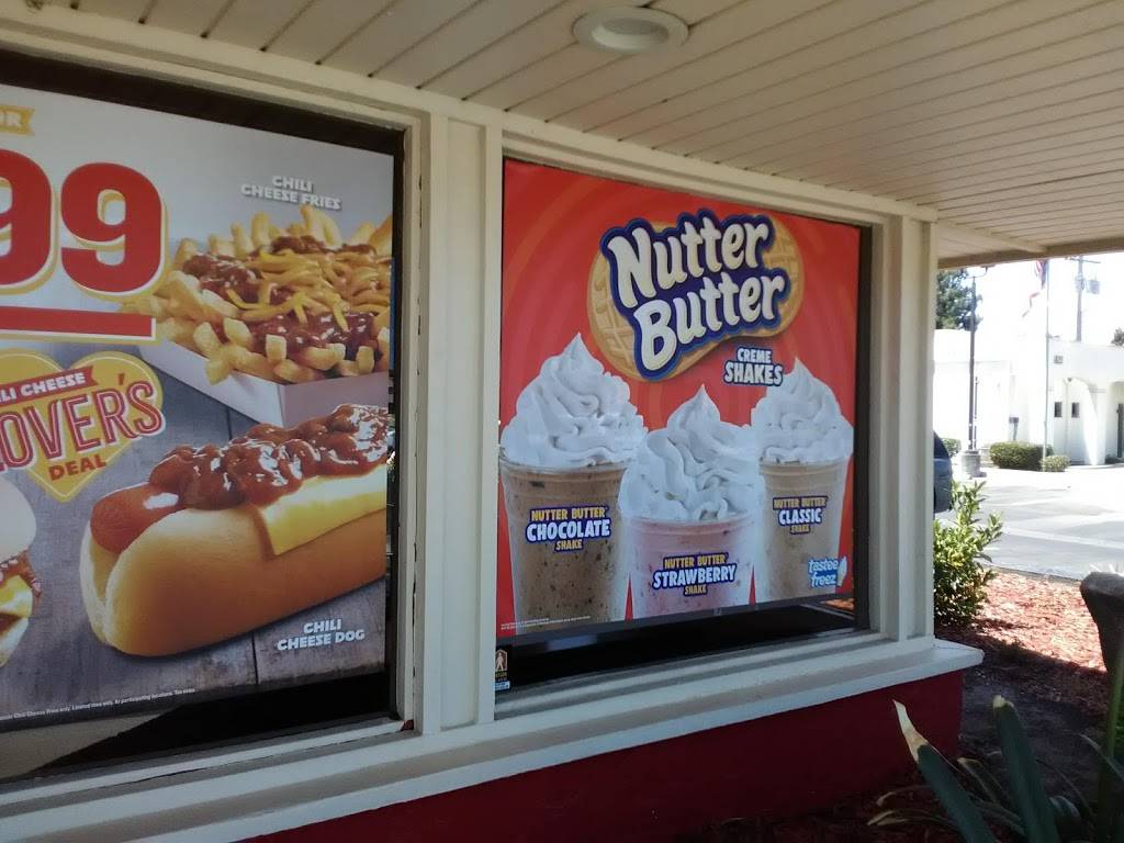 Wienerschnitzel | restaurant | 807 W Lacey Blvd, Hanford, CA 93230, USA | 5595849769 OR +1 559-584-9769