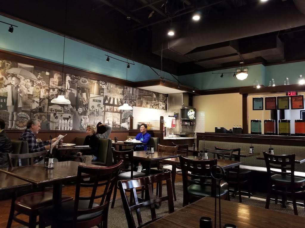 Corner Bakery Cafe | bakery | 23702-C El Toro Rd, Lake Forest, CA 92630, USA | 9494721383 OR +1 949-472-1383