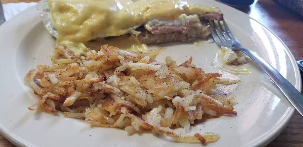 Karmas Kitchen | restaurant | 14439 Main St, Wattsburg, PA 16442, USA | 8147392787 OR +1 814-739-2787