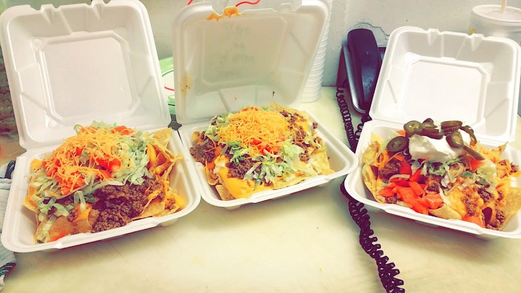 Pats Drive Inn | restaurant | 400 Scott Ave, Wichita Falls, TX 76301, USA | 9403223531 OR +1 940-322-3531