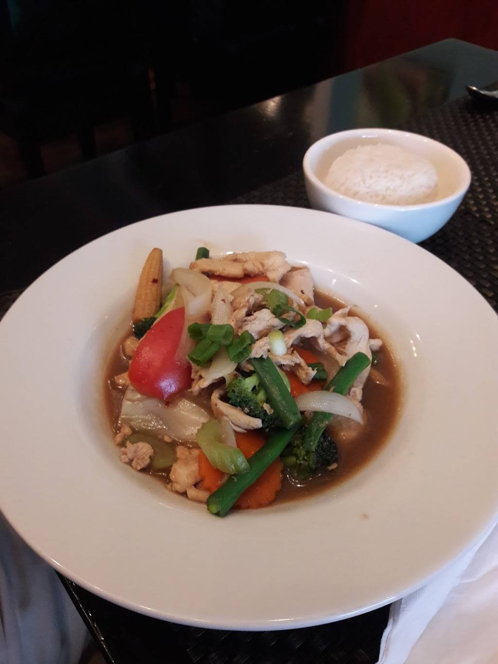 Thai Kitchen by Saowanee | restaurant | 1781 Dunlawton Ave #3, Port Orange, FL 32127, USA | 3863339792 OR +1 386-333-9792
