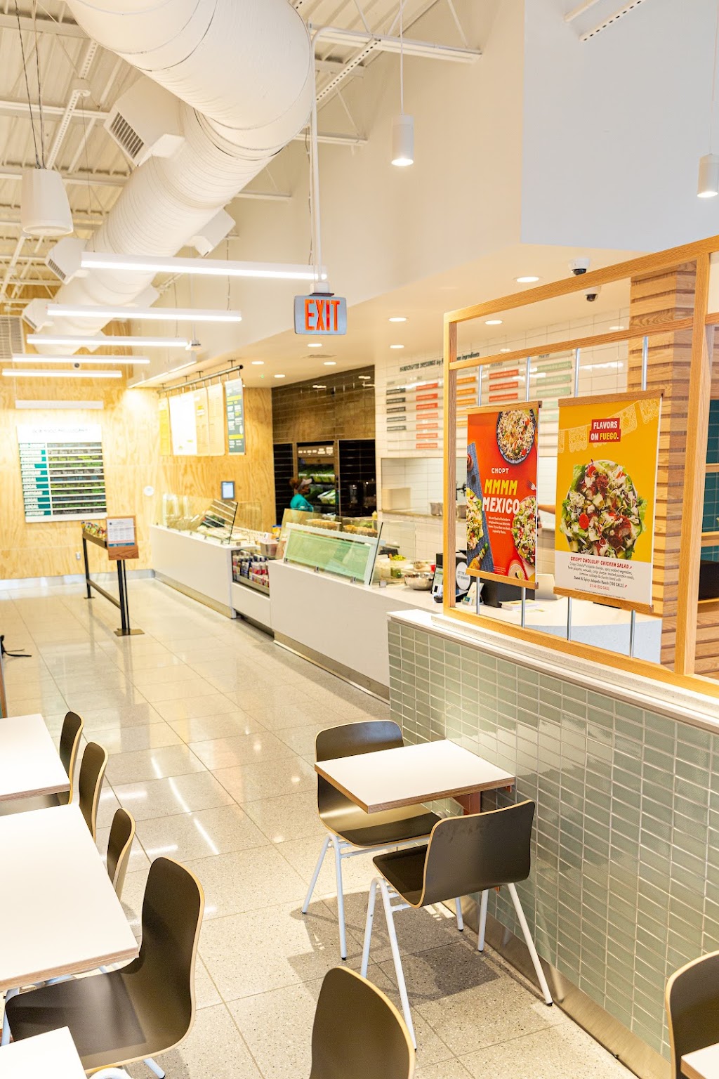 Chopt Creative Salad Company | restaurant | 9424 Main St, Fairfax, VA 22031, USA | 5715449001 OR +1 571-544-9001
