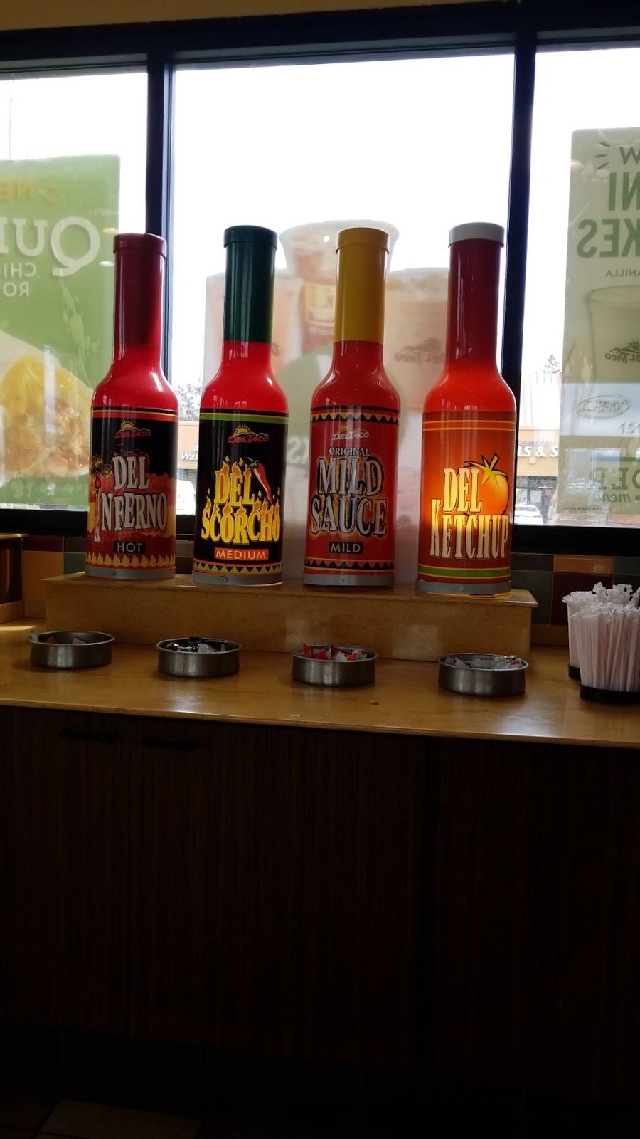 Del Taco | meal takeaway | 151 Peabody Rd, Vacaville, CA 95687, USA | 7074558564 OR +1 707-455-8564