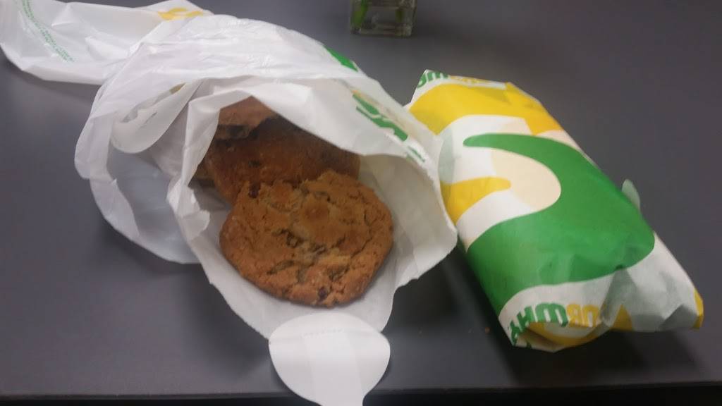 Subway Restaurants | restaurant | 410 A Westinghouse Blvd, Charlotte, NC 28273, USA | 7045885805 OR +1 704-588-5805