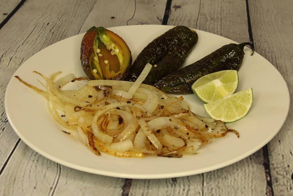 Taqueria San Luis | restaurant | 1901 8th Ave, Fort Worth, TX 76110, USA | 8179247261 OR +1 817-924-7261