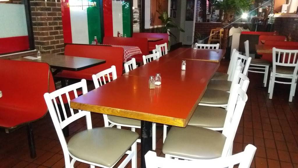 Taqueria El Toreo | restaurant | 217 W Grand Ave, Bensenville, IL 60106, USA | 6308600405 OR +1 630-860-0405