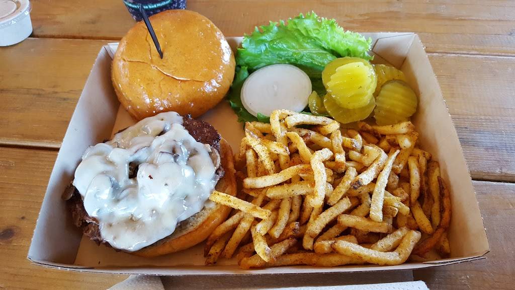 Twisted Root Burger Company | restaurant | 505 Houston St, Coppell, TX 75019, USA | 4692608292 OR +1 469-260-8292