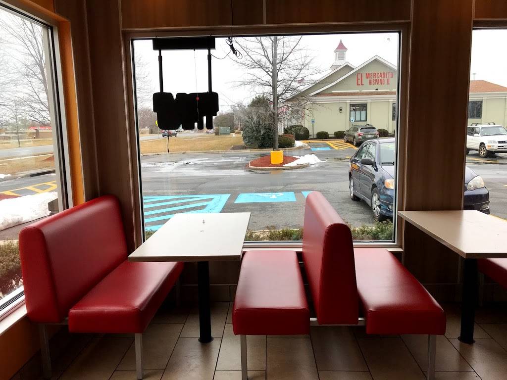 KFC | restaurant | 22300 S Sterling Blvd, Sterling, VA 20164, USA | 7034218215 OR +1 703-421-8215