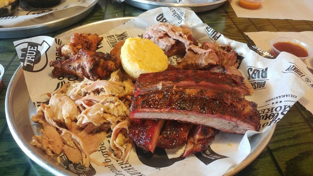 Old Carolina Barbecue Company | restaurant | 14795 Pearl Rd, Strongsville, OH 44136, USA | 4402688461 OR +1 440-268-8461