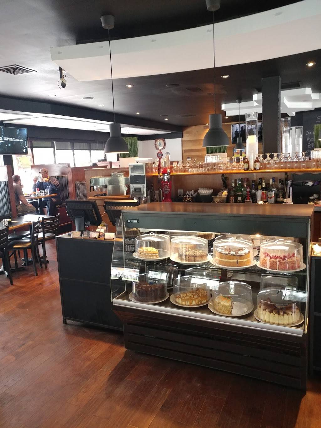 Voltigeurs | restaurant | 300 Boulevard Curé-Labelle, Sainte-Thérèse, QC J7E 2Y1, Canada | 4504358148 OR +1 450-435-8148