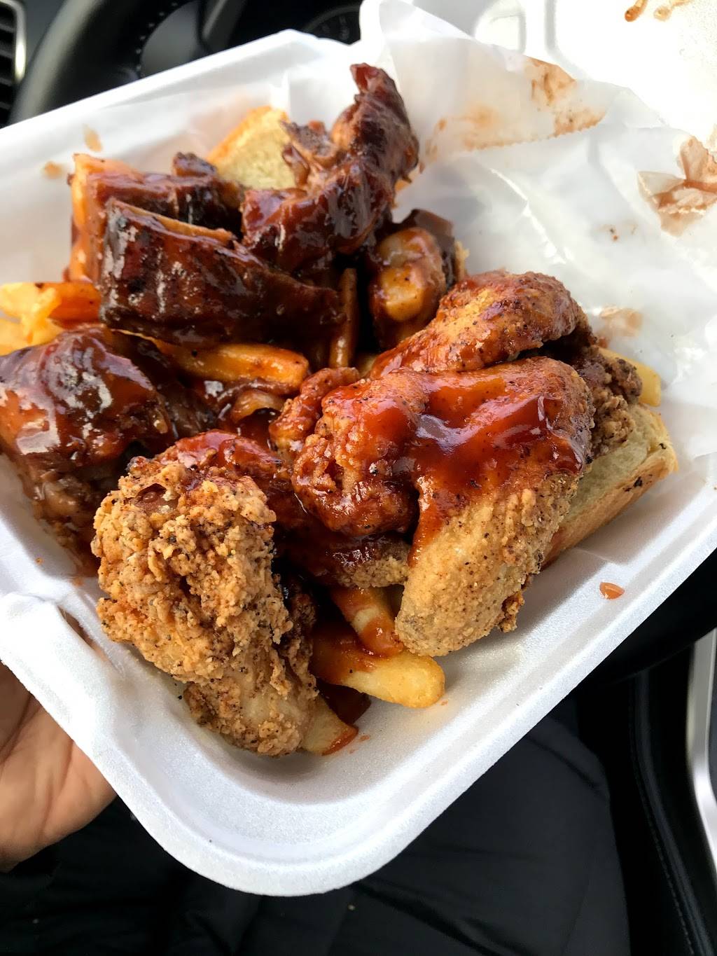 5 Star Wings | restaurant | 559 E Court St, Kankakee, IL 60901, USA | 8153045875 OR +1 815-304-5875