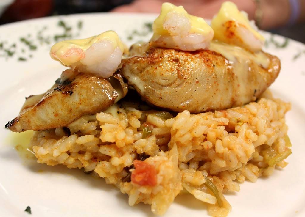 Chappys Restaurant | restaurant | 6106 Magazine St, New Orleans, LA 70118, USA | 5042088772 OR +1 504-208-8772