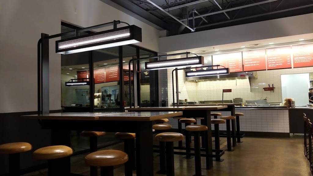 Chipotle Mexican Grill | restaurant | 15 E Golf Rd, Hoffman Estates, IL 60169, USA | 6304391610 OR +1 630-439-1610