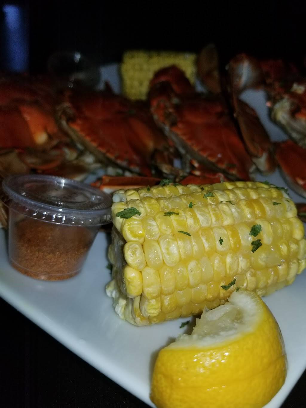 Redwood Cafe Supper Club | restaurant | 516 Orange St, Newark, NJ 07107, USA | 9733888854 OR +1 973-388-8854