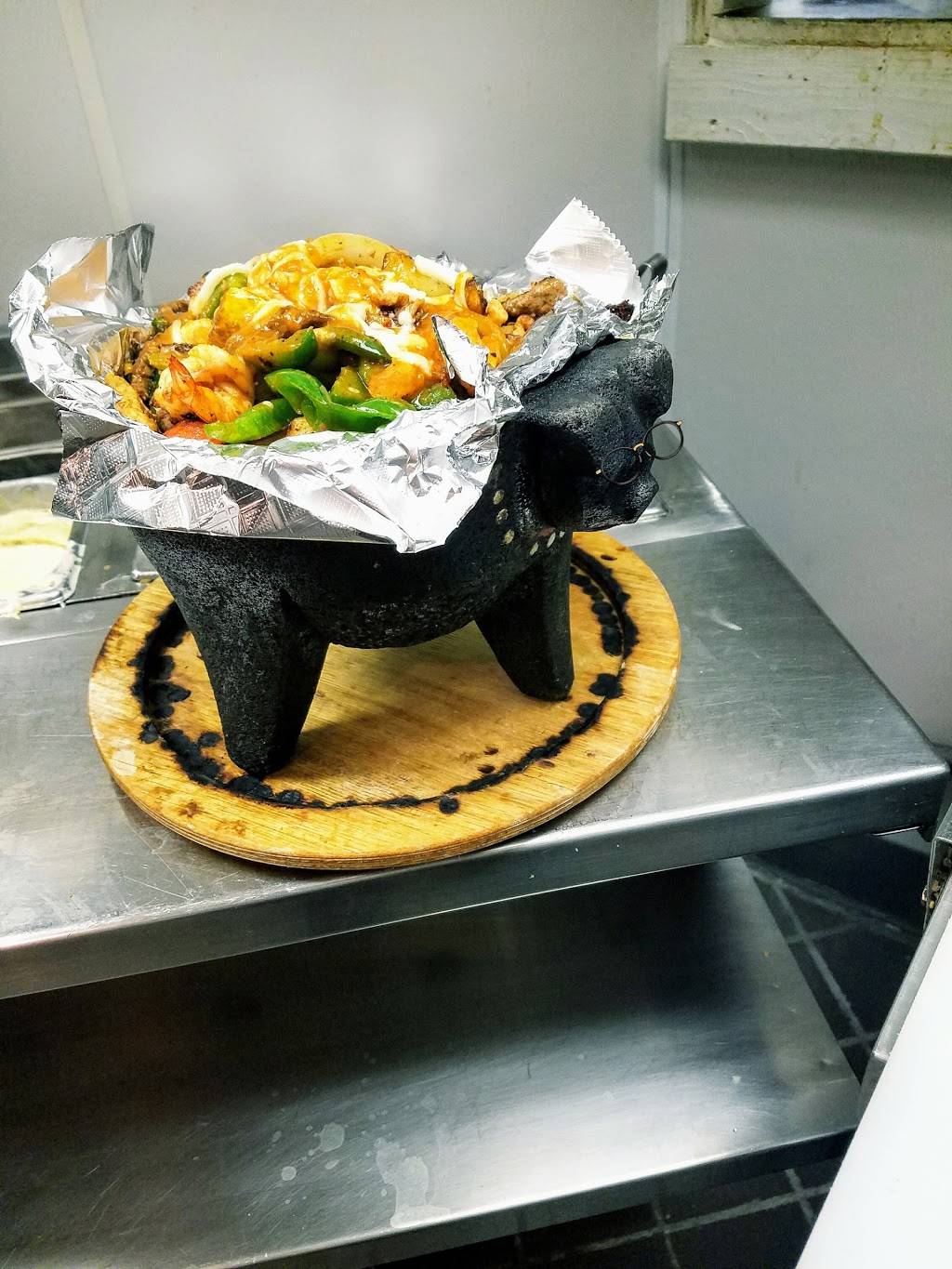 El Patron Mexican Restaurant | restaurant | 100 Madison Ave, Fort Atkinson, WI 53538, USA | 9205685817 OR +1 920-568-5817