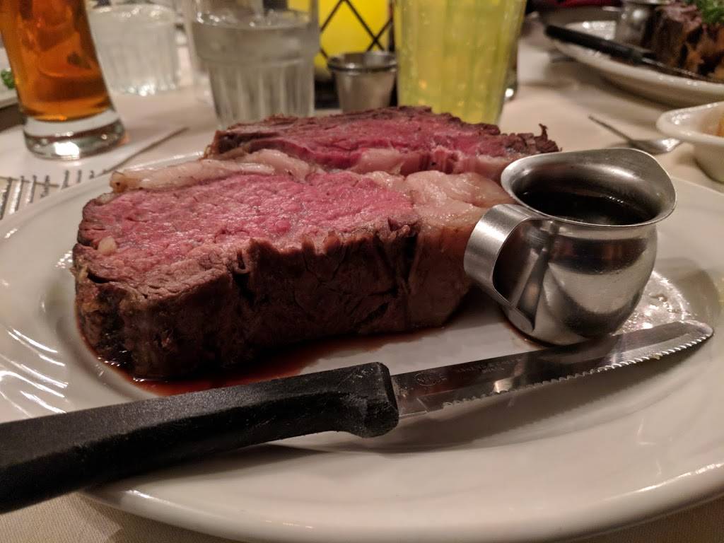 Haub House | restaurant | 101 E Haub St, Haubstadt, IN 47639, USA | 8127686462 OR +1 812-768-6462