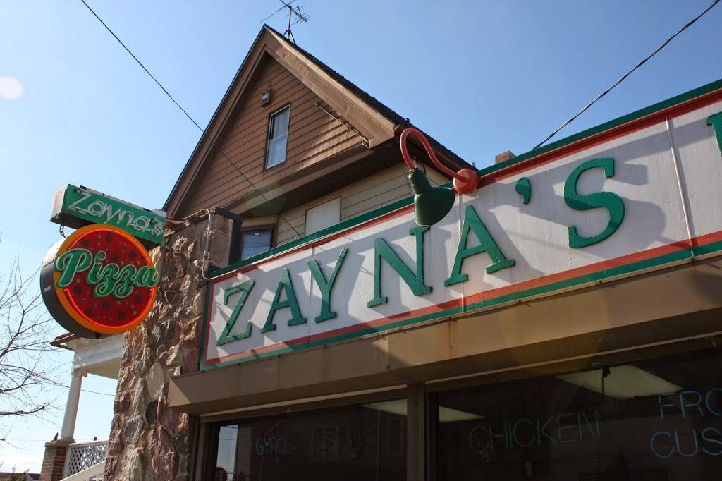 Zaynas Pizza | meal delivery | 714 E Brady St, Milwaukee, WI 53202, USA | 4142269999 OR +1 414-226-9999