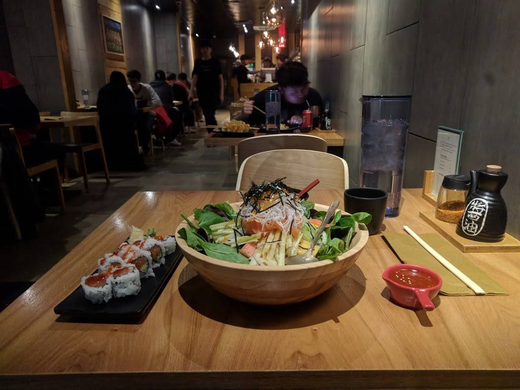 Sakanaya | restaurant | 403 E Green St, Champaign, IL 61820, USA | 2173441400 OR +1 217-344-1400