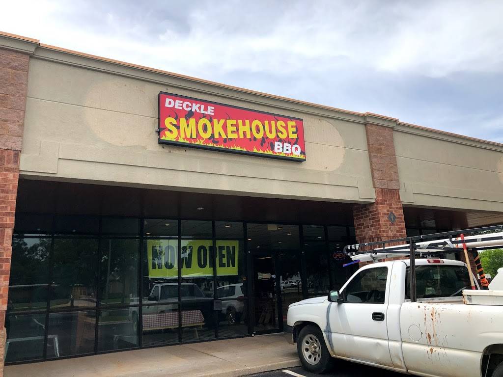 Deckle Smokehouse BBQ | restaurant | 324 W Edmond Rd, Edmond, OK 73003, USA | 4054307649 OR +1 405-430-7649