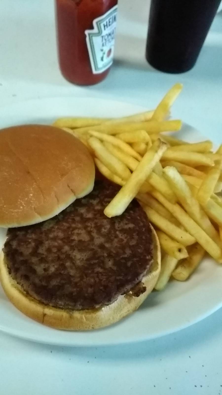 Marshall Family Restaurant | restaurant | 701 Archer Ave, Marshall, IL 62441, USA | 2178263342 OR +1 217-826-3342