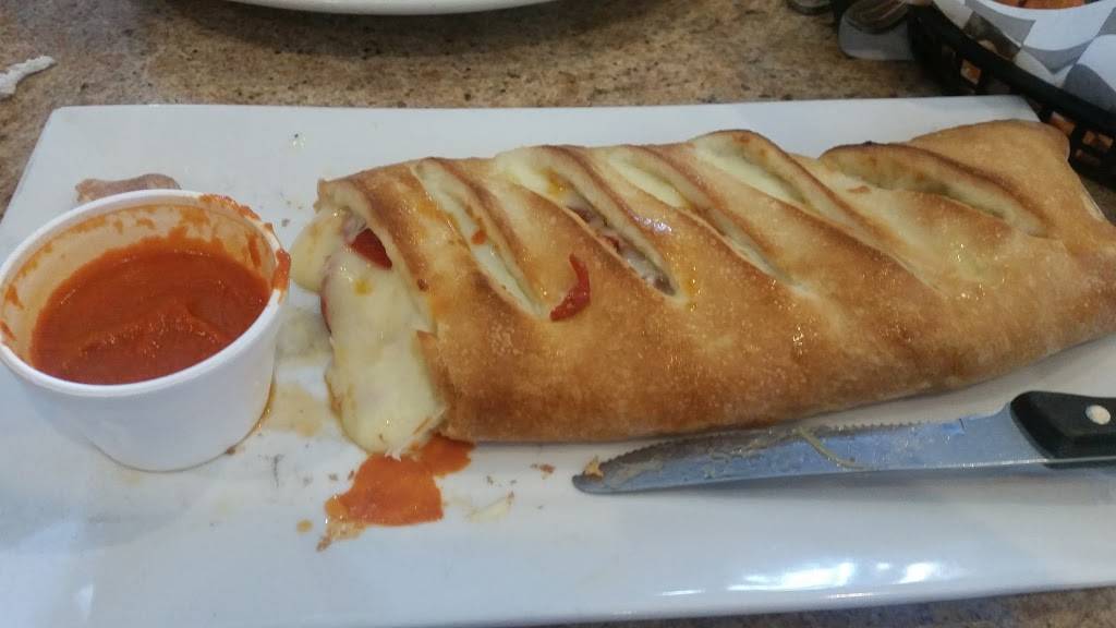 Spinellis Brick oven Pizzeria | restaurant | 107 Kinsley Dr #106, Brodheadsville, PA 18322, USA | 5704022700 OR +1 570-402-2700