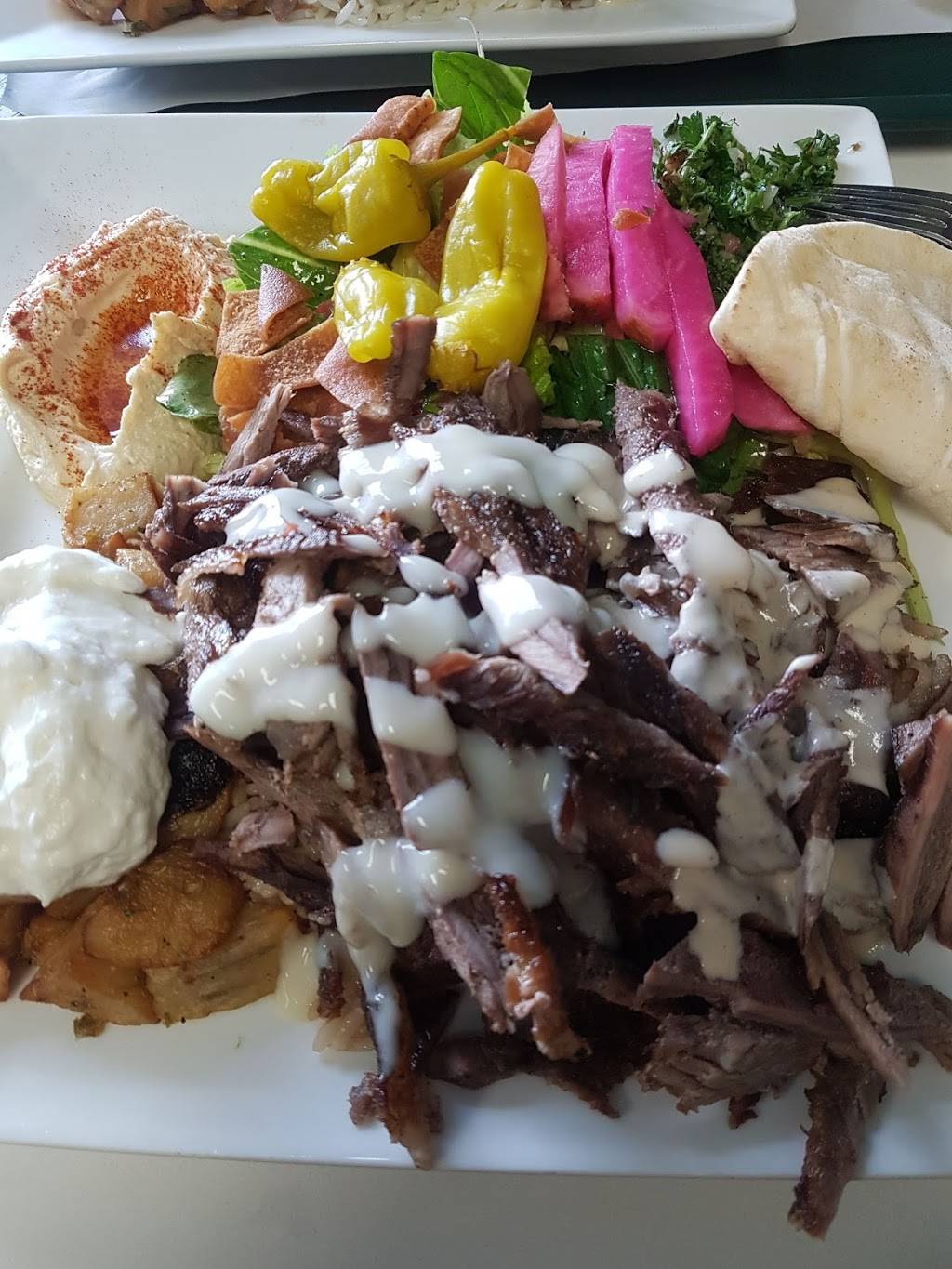 Shawarma Royale | restaurant | 3890 Innes Rd #4, Orléans, ON K1W 1K9, Canada | 6135901888 OR +1 613-590-1888