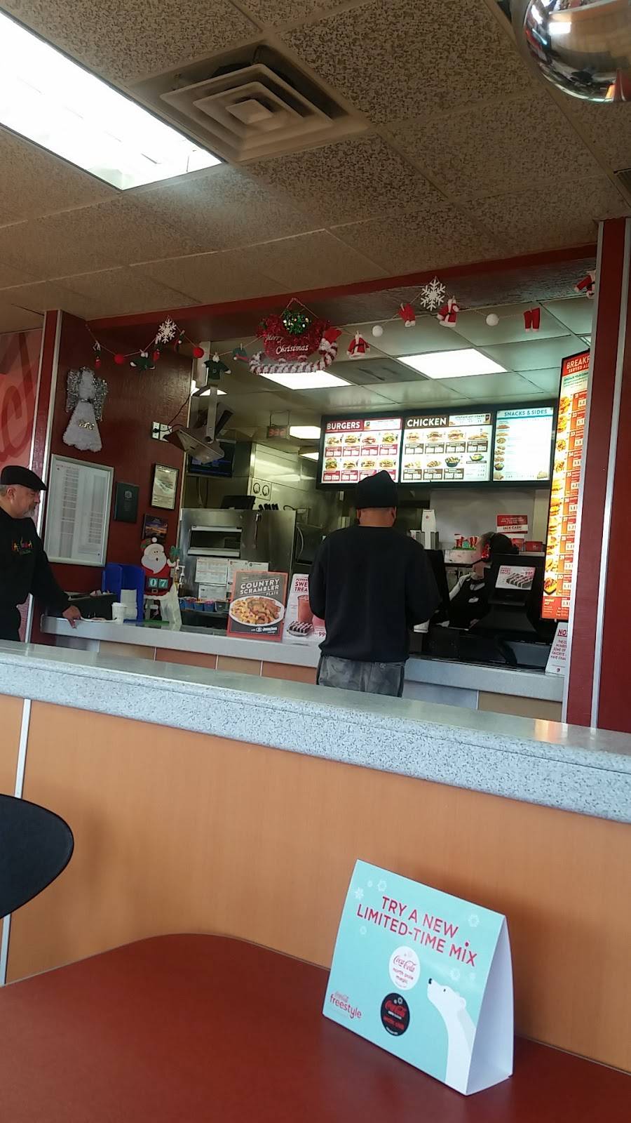 Jack in the Box | restaurant | 611 W Grant Line Rd, Tracy, CA 95376, USA | 2098362673 OR +1 209-836-2673