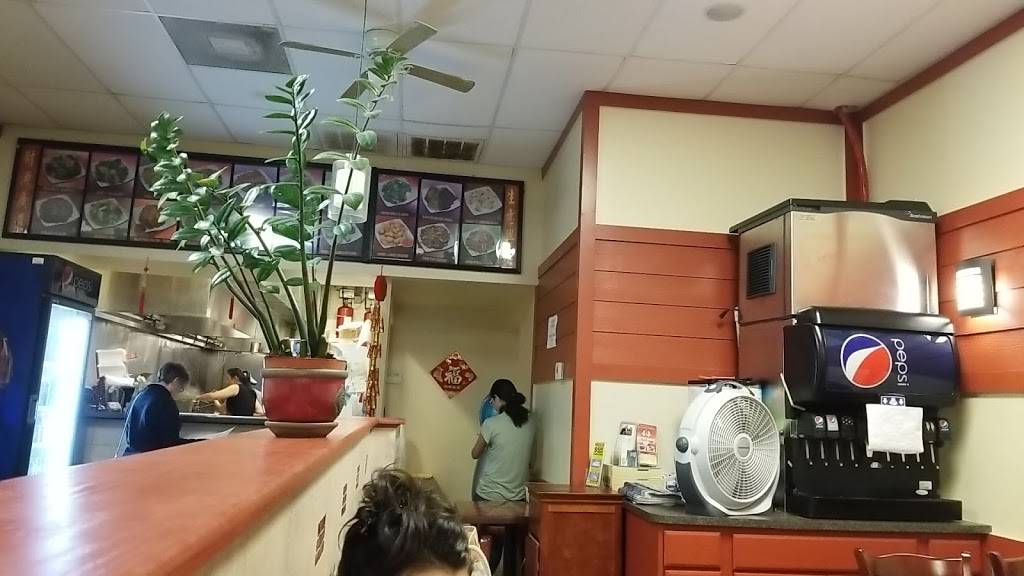 Lucky Panda | restaurant | 1399 S Commons Dr, Myrtle Beach, SC 29588, USA | 8432158838 OR +1 843-215-8838