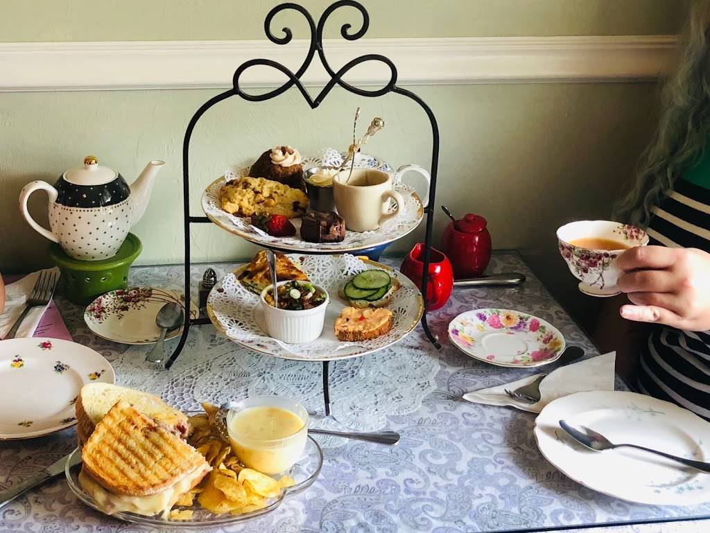 Wisteria Tea Room & Café | cafe | 2512 Second St, Fort Myers, FL 33901, USA | 2396894436 OR +1 239-689-4436