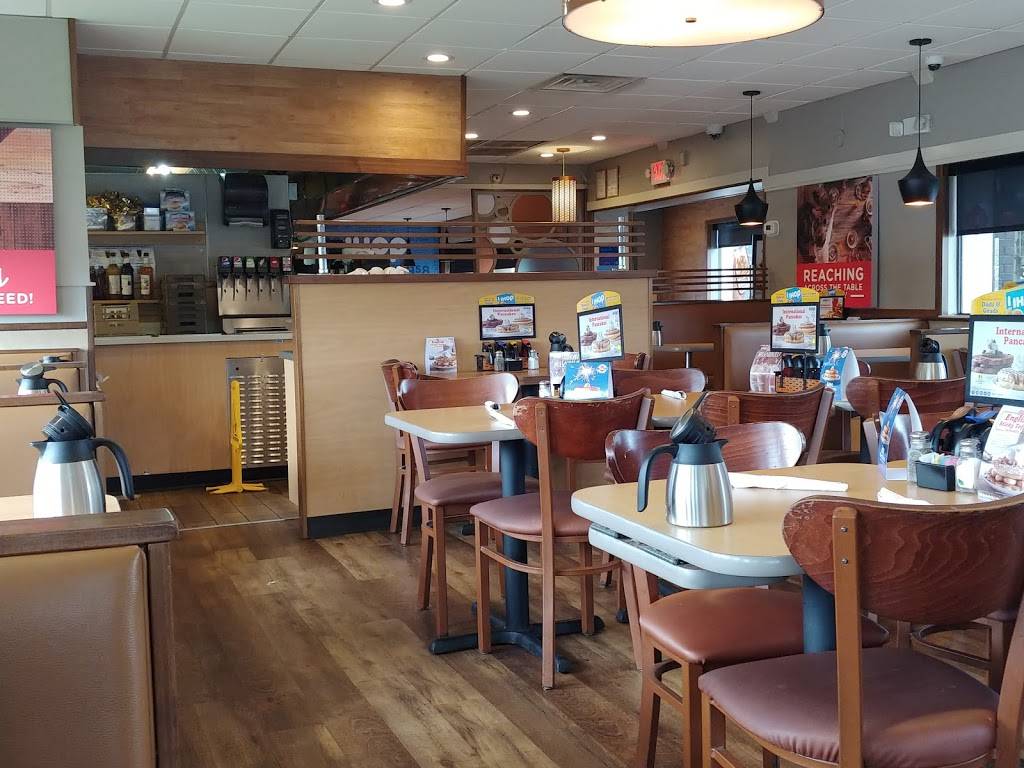 IHOP | restaurant | 3101 W Oakland Park Blvd, Fort Lauderdale, FL 33311, USA | 9547318249 OR +1 954-731-8249