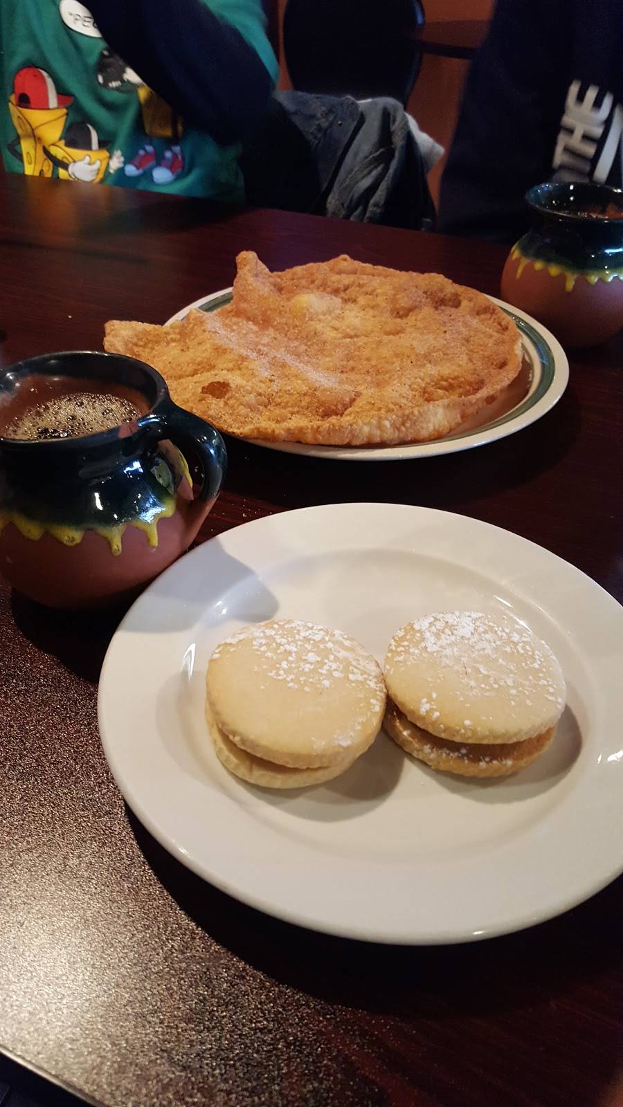 Las Quecas | restaurant | 2130 W North Ave, Melrose Park, IL 60160, USA | 7083974615 OR +1 708-397-4615