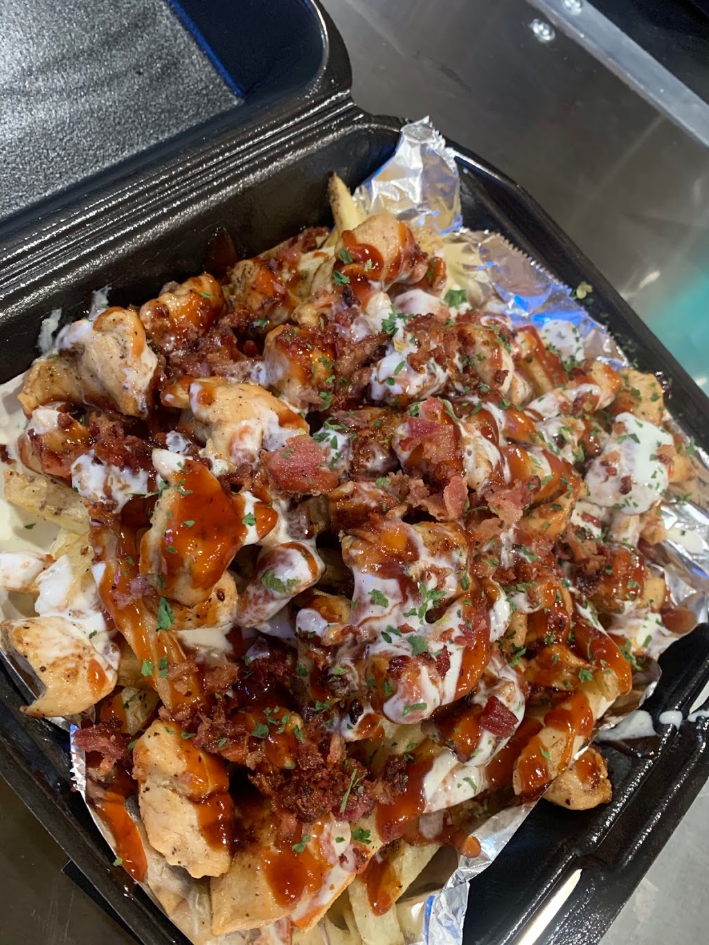 The Fry Spot | restaurant | 3127 N Prospect Rd, Peoria, IL 61603, USA | 3098398177 OR +1 309-839-8177