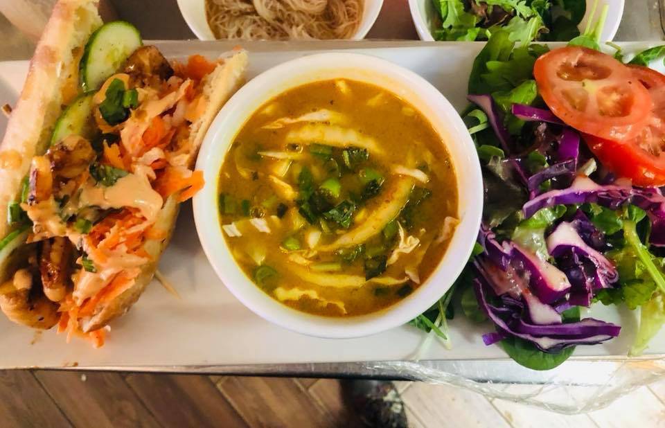 Restaurant Chez Grace | restaurant | 591 5e rue de la Pointe, Shawinigan, QC G9N 1E7, Canada | 8197313933 OR +1 819-731-3933