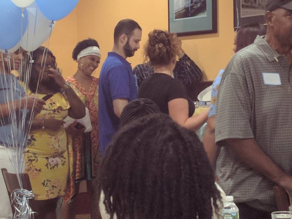 Wahs Garden | restaurant | 22 Mountain Ave, Bloomfield, CT 06002, USA | 8602427883 OR +1 860-242-7883