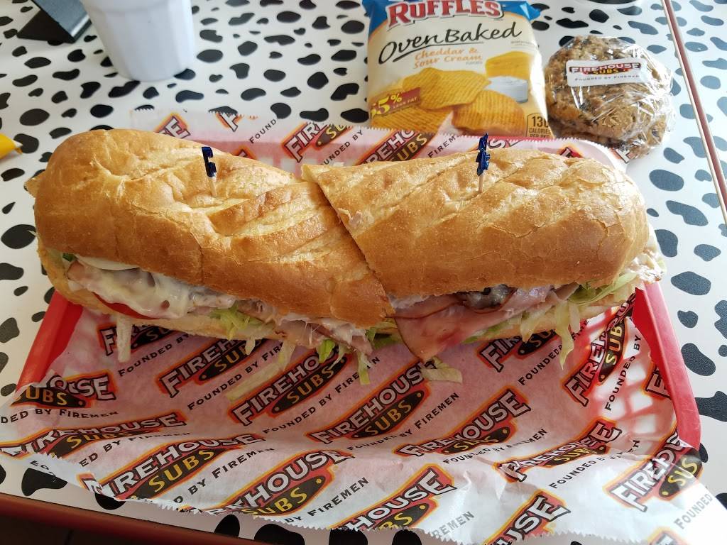 Firehouse Subs | meal delivery | 1364 E Augustine Ln #2, Fayetteville, AR 72703, USA | 4792510044 OR +1 479-251-0044
