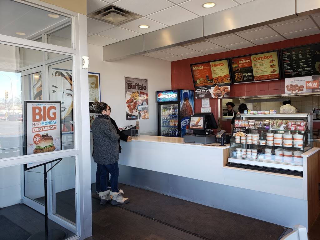 Mary Browns Chicken & Taters | restaurant | 3975 Garden St, Whitby, ON L1R 3A4, Canada | 9056661686 OR +1 905-666-1686