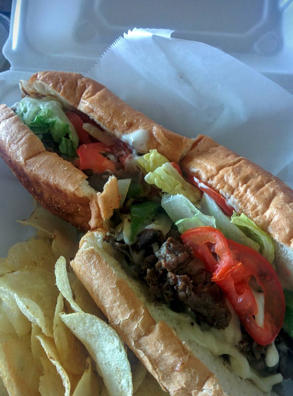 Ironclad Pizza Grill | restaurant | 924 McDonough St, Richmond, VA 23224, USA | 8042332400 OR +1 804-233-2400