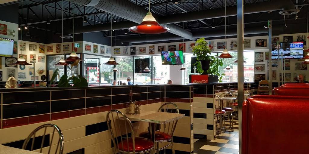 Wimpys Diner | restaurant | 170 N Front St Unit #2, Belleville, ON K8P 3B8, Canada | 6139696573 OR +1 613-969-6573