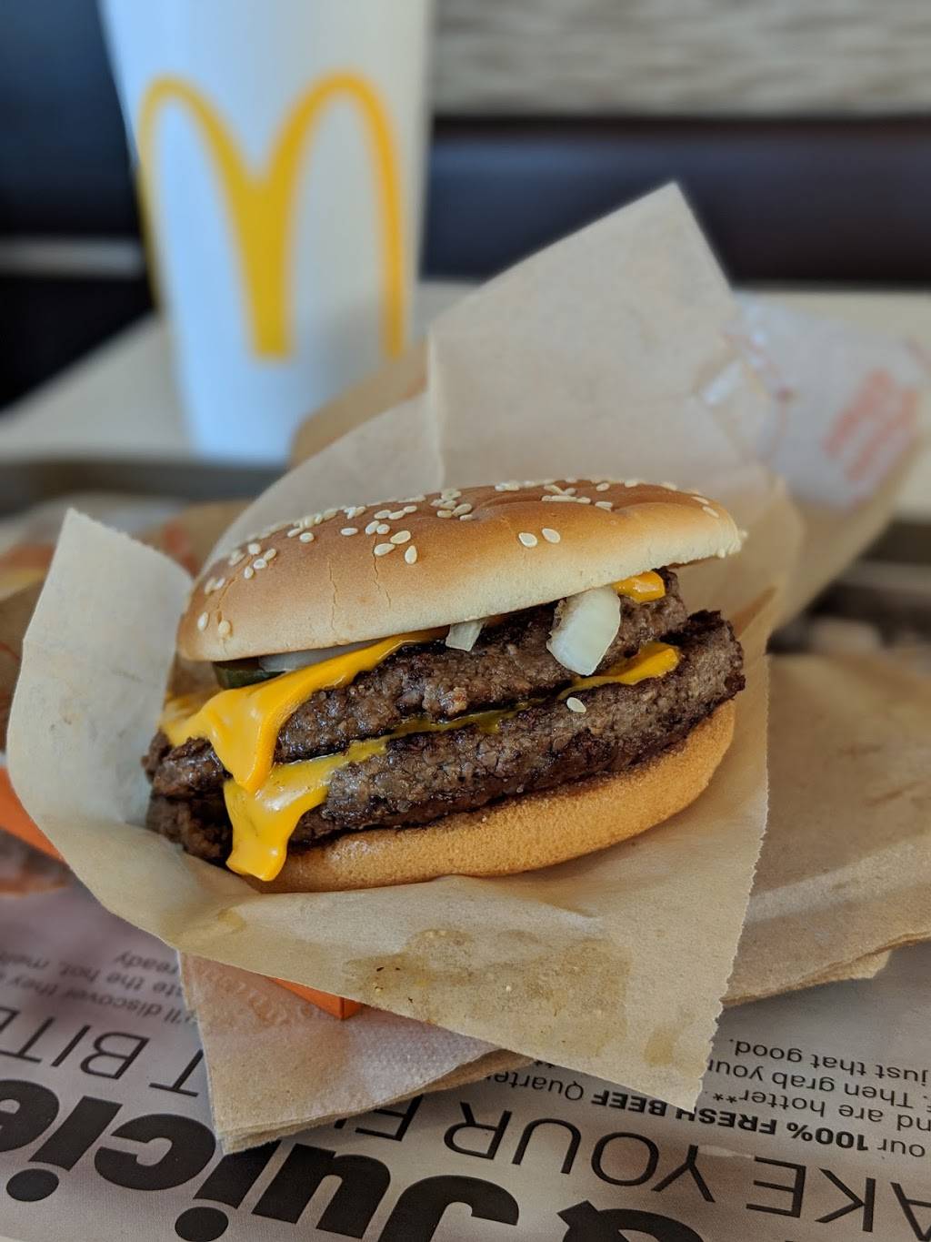 McDonalds | restaurant | 26940 Sierra Hwy, Santa Clarita, CA 91321, USA | 6612525251 OR +1 661-252-5251