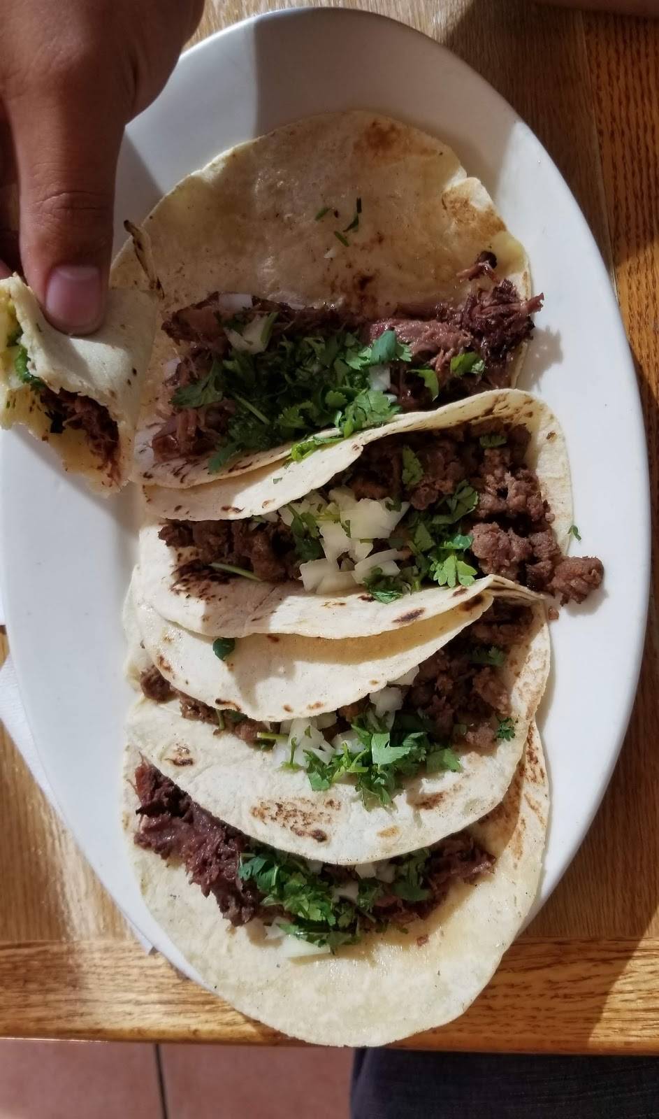 Taqueria Los Cazos | restaurant | 123 1st St #2002, Fort Lupton, CO 80621, USA | 3035023289 OR +1 303-502-3289