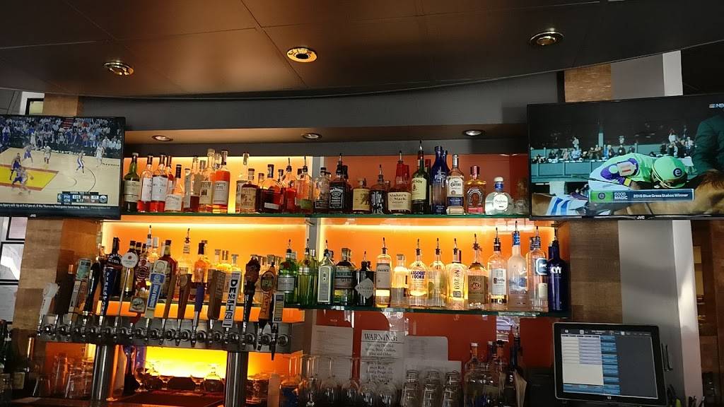 The Grill House | restaurant | 246 Redwood Shores Pkwy, Redwood City, CA 94065, USA | 6502648017 OR +1 650-264-8017