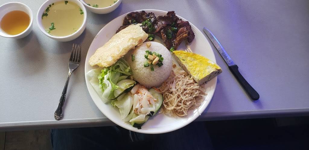 Com Tam Thien Huong | restaurant | 41 Serra Way #106, Milpitas, CA 95035, USA | 6692355132 OR +1 669-235-5132