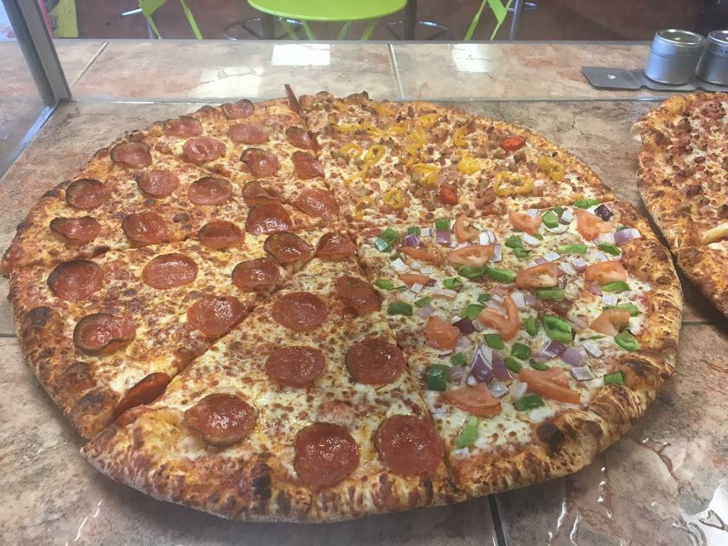 Titos Pizza | restaurant | 50 Dovercliffe Rd, Guelph, ON N1G 3A6, Canada | 5197800808 OR +1 519-780-0808